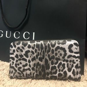 Boutique grey leopard print wallet